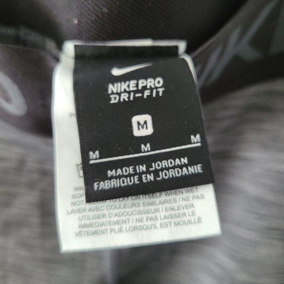 Nike Pro Dri-Fit Leggings - Picture 2 of 2